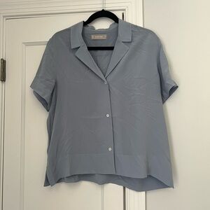 Everlane Blue Gray Short Sleeve Button Down Shirt
